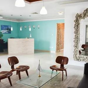 Barcelona Tower By Koox Luxury Collection 2*, Cancún México